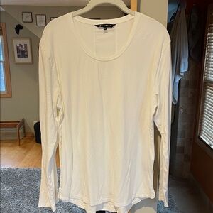 Allwear Women's Long Sleeve Crewneck Top in White